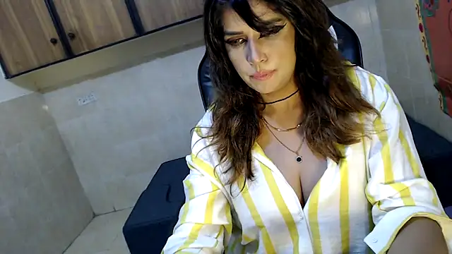 pareeti online show from 3, 3, 2026