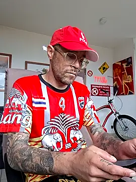 mileflav0r online show from 15, 5, 2026