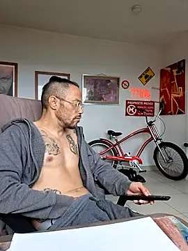 mileflav0r online show from 16, 5, 2026