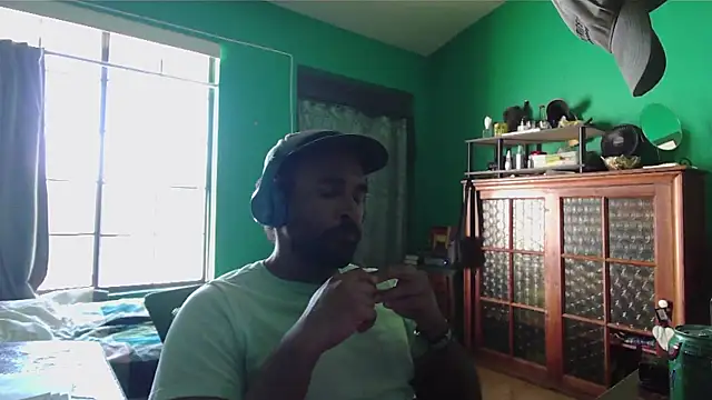        the online show from 14, 4, 2026