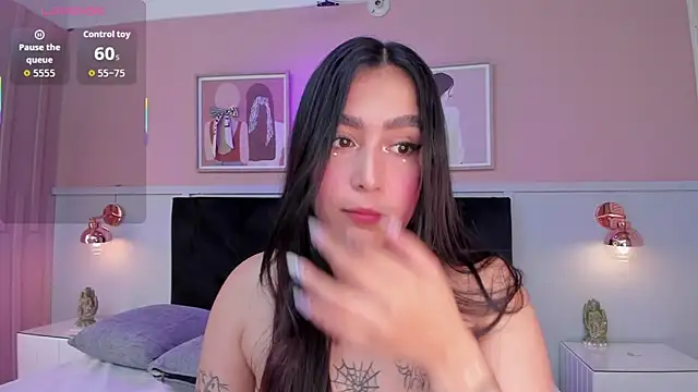 Snapshot of elodie_walker chatting on 26, 11, 2025 elodie walker online show from 26, 11, 2025