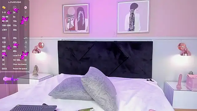 Snapshot of elodie_walker chatting on 28, 11, 2025 elodie walker online show from 28, 11, 2025