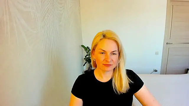 Alicee Gracee online show from 23, 3, 2026