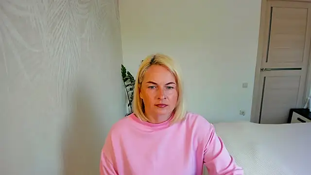 Alicee Gracee online show from 21, 6, 2026