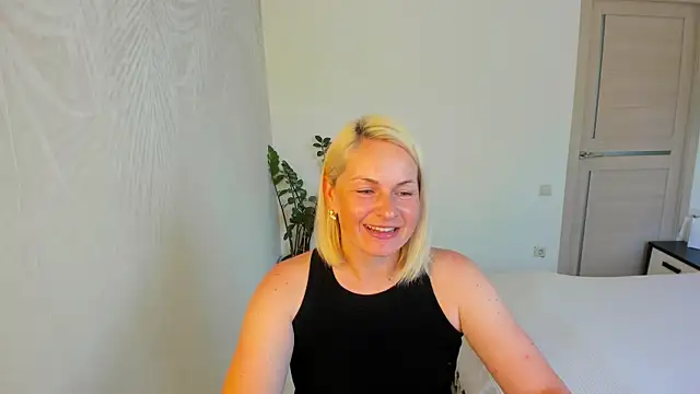 Alicee Gracee online show from 24, 6, 2026