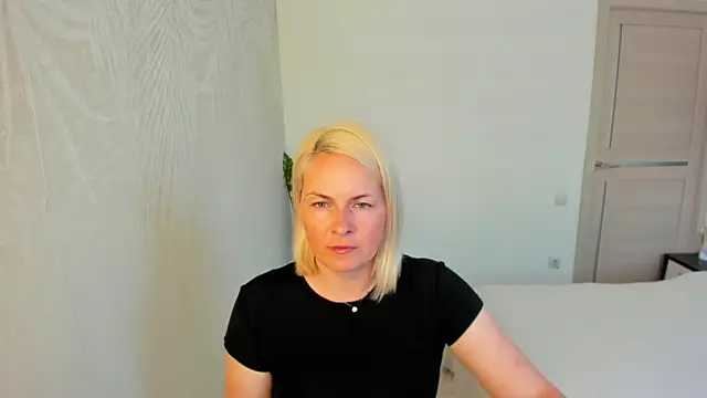Alicee Gracee online show from 10, 6, 2026