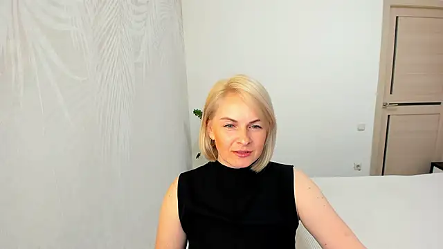 Alicee Gracee online show from 9, 4, 2026