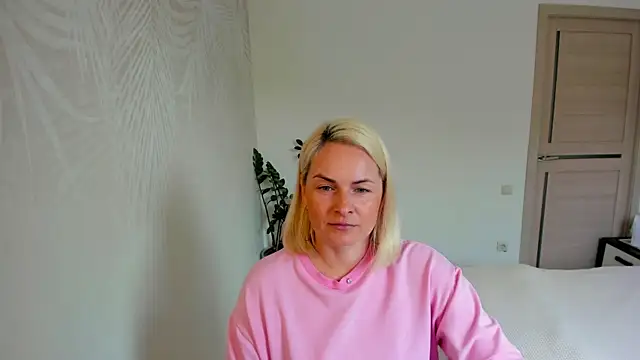 Alicee Gracee online show from 26, 6, 2026