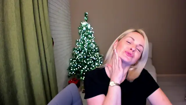 Alicee Gracee online show from 13, 12, 2025