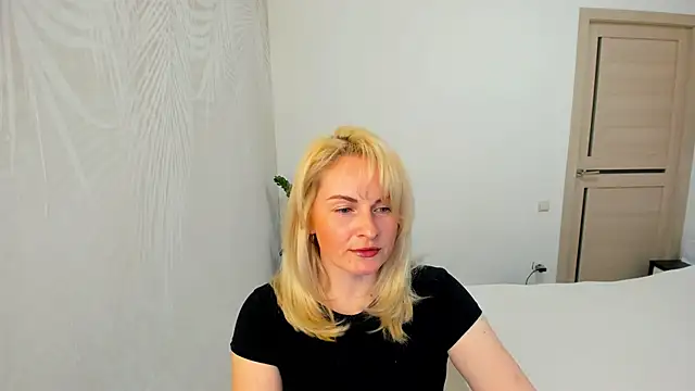 Alicee Gracee online show from 28, 3, 2026