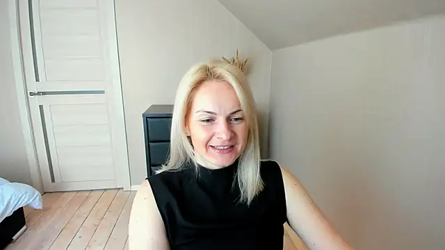Alicee Gracee online show from 24, 2, 2025