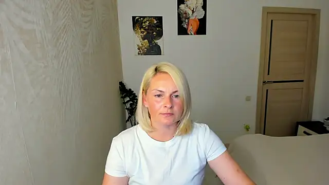 Alicee Gracee online show from 24, 7, 2026
