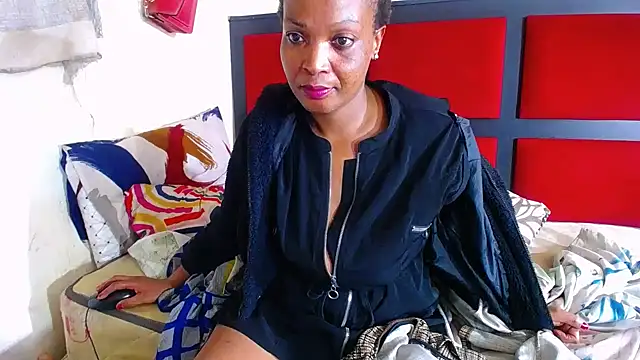 MaximTease24 online show from 1, 2, 2026