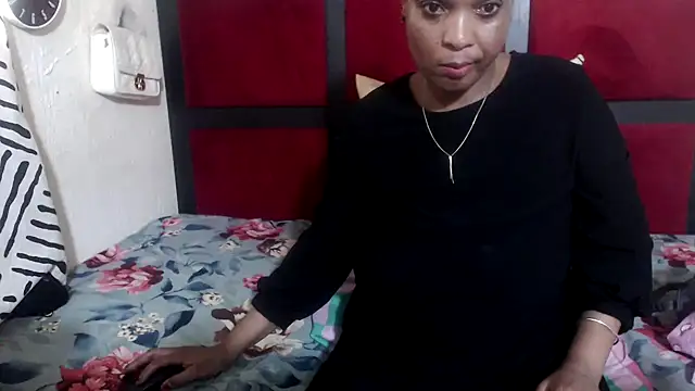 MaximTease24 online show from 13, 5, 2026