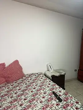Snapshot of cristal-evanns chatting on 14, 5, 2026 cristal-evanns online show from 14, 5, 2026
