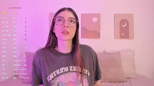 Mia Heartt online show from 15, 3, 2025