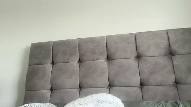 LustfulLuna  online show from 14, 3, 2026