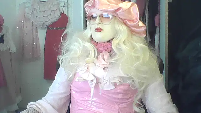 Snapshot of Sissy-Beate chatting on 26, 10, 2025 Sissy-Beate online show from 26, 10, 2025