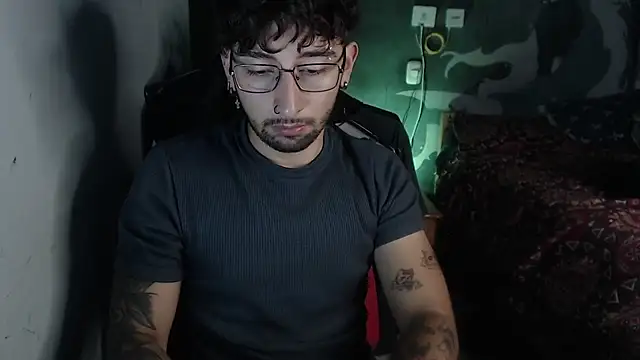 Dereck Dickson online show from 10, 11, 2025