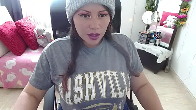 miss evoleth2 online show from 15, 4, 2026