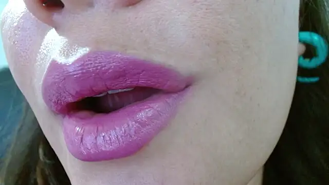 Snapshot of miss_evoleth2 chatting on 27, 6, 2026 miss evoleth2 online show from 27, 6, 2026