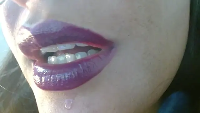 Snapshot of miss_evoleth2 chatting on 17, 7, 2026 miss evoleth2 online show from 17, 7, 2026