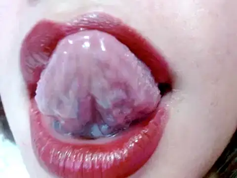 Snapshot of miss_evoleth2 chatting on 8, 3, 2025 miss evoleth2 online show from 8, 3, 2025