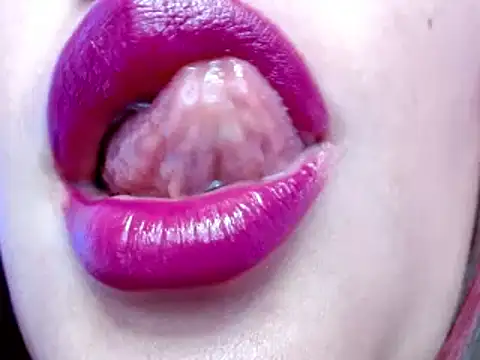 Snapshot of miss_evoleth2 chatting on 28, 2, 2025 miss evoleth2 online show from 28, 2, 2025