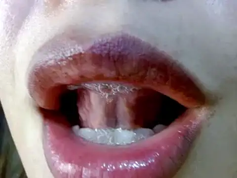 Snapshot of miss_evoleth2 chatting on 3, 3, 2025 miss evoleth2 online show from 3, 3, 2025