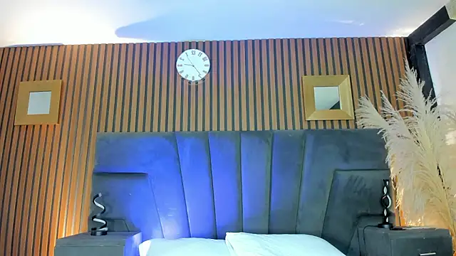 NaxaAndLexi  online show from 9, 3, 2026