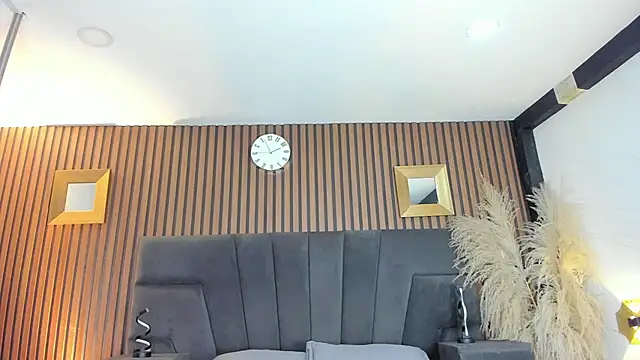 NaxaAndLexi  online show from 20, 4, 2026