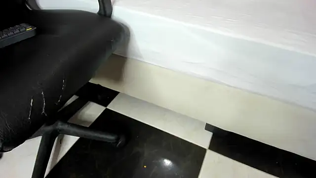 MarieMyller online show from 19, 1, 2025