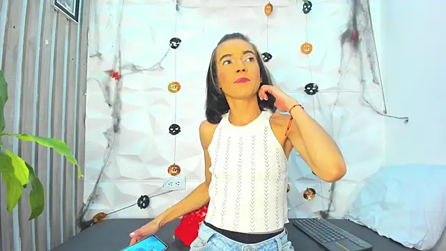 MarieMyller online show from 24, 10, 2025