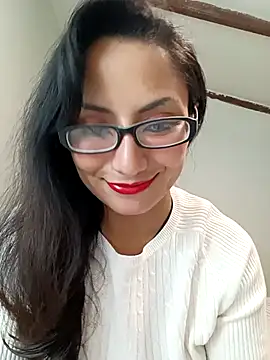 Snapshot of Lucy_Chery chatting on 1, 7, 2026 Lucy Chery online show from 1, 7, 2026
