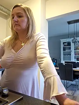 CoupleKitty online show from 21, 10, 2025