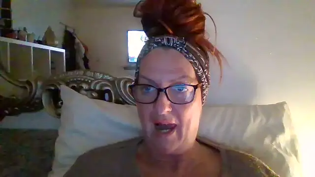 Snapshot of Tillieuk chatting on 14, 1, 2025 Tillieuk online show from 14, 1, 2025