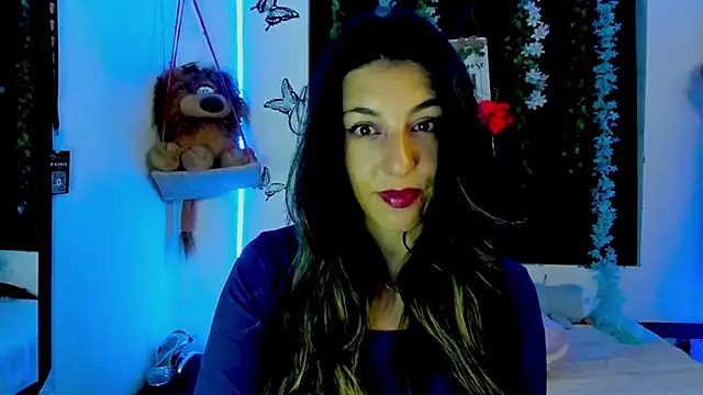 Snapshot of queen-natty chatting on 8, 4, 2026 queen-natty online show from 8, 4, 2026