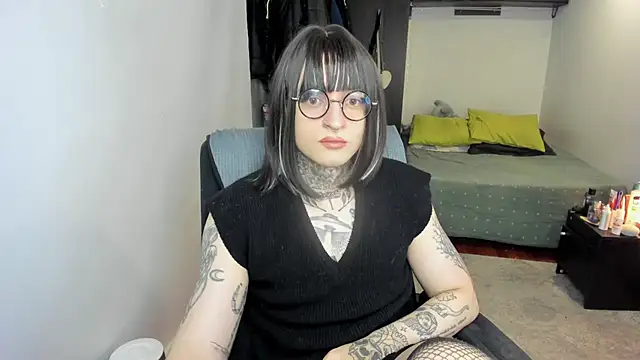 ShiiraVelkor online show from 28, 11, 2025