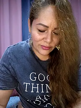 SluttyMilf79 online show from 24, 3, 2026