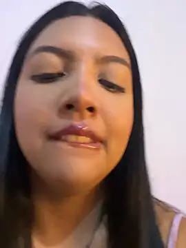 Snapshot of nicole_fisherr chatting on 17, 5, 2026 nicole fisherr online show from 17, 5, 2026