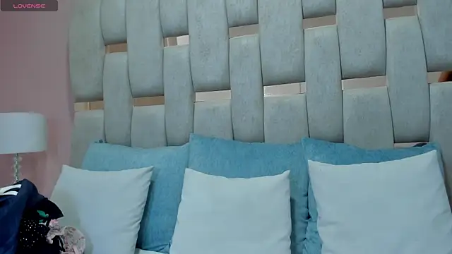 nicole fisherr online show from 13, 1, 2026