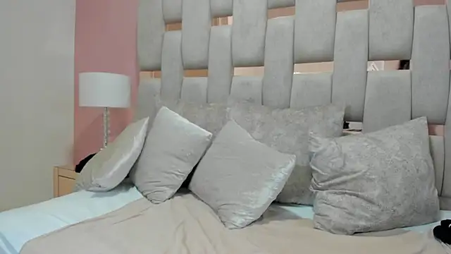 nicole fisherr online show from 13, 2, 2026