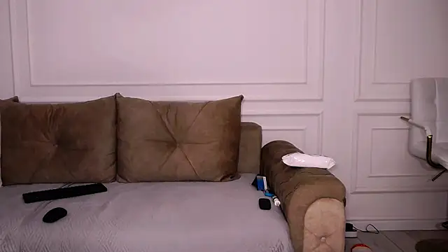 Snapshot of UrsuKing chatting on 21, 1, 2025 UrsuKing online show from 21, 1, 2025