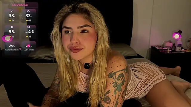 Snapshot of whitesemma chatting on 21, 5, 2026 whitesemma online show from 21, 5, 2026