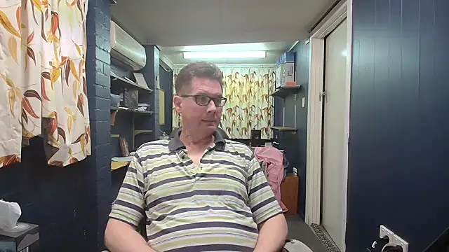 tilobinder online show from 14, 11, 2025