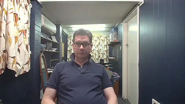 tilobinder online show from 10, 10, 2025