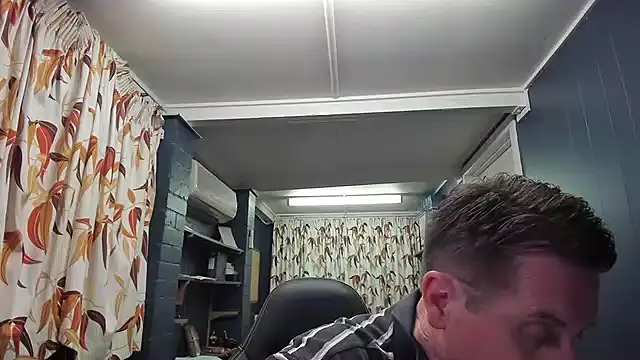 tilobinder online show from 21, 12, 2024