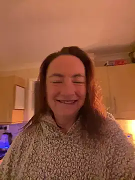 LouiseTswing online show from 11, 12, 2024