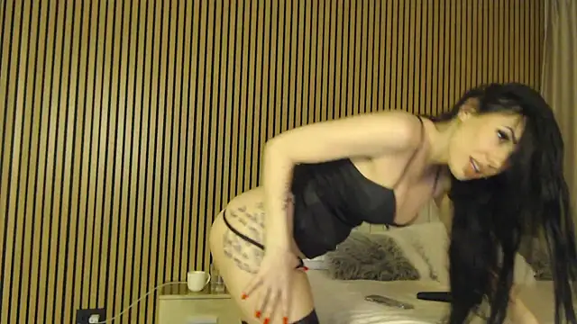 Snapshot of Halie_May chatting on 10, 5, 2026 Halie May online show from 10, 5, 2026