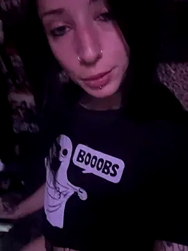 MissMidnightUK online show from 24, 10, 2025